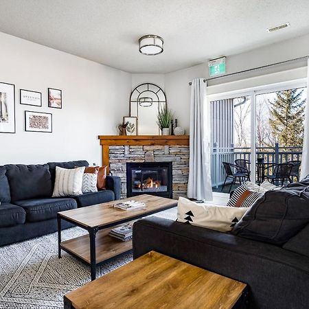 Beautiful & Bright 3 Bed Townhome Near Village Blue Mountains Exterior foto