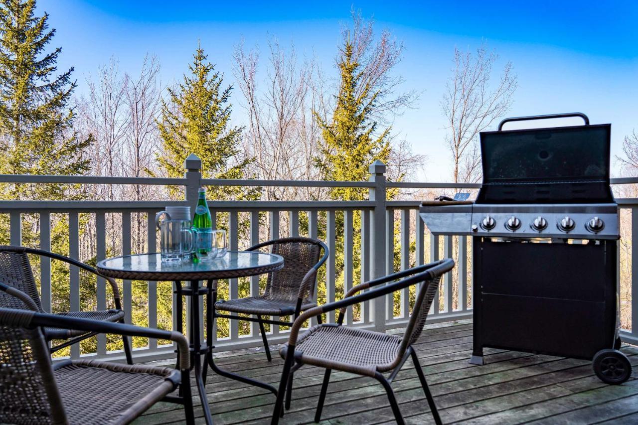 Beautiful & Bright 3 Bed Townhome Near Village Blue Mountains Exterior foto